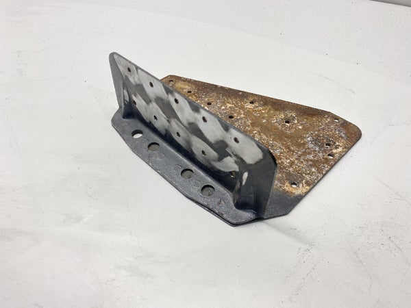 BRKT,SUSP. LH-PTD BLK (Arctic Cat ZR 500 1998 )  2706-781