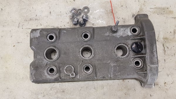 Venttiilikopan kansi (YAMAHA FX NYTRO RTX 2008)  8GL-11191-00-00