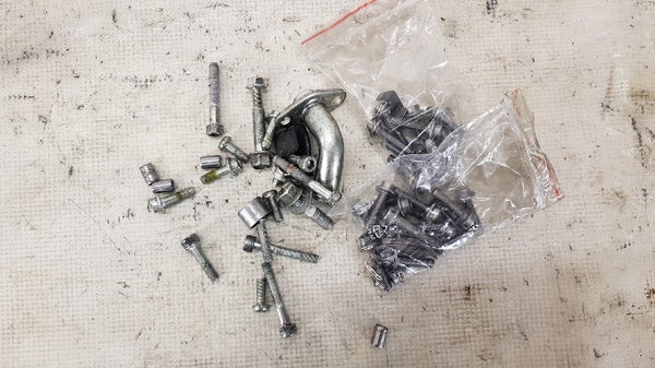 Moottorinpultteja (YAMAHA FX NYTRO RTX 2008)