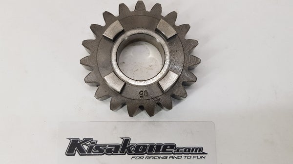 Idler Gear 4.G 19-T '05' (KTM LC4 400 1999) 58333009005