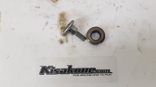 Venttiilikopankannen pultti + tiiviste (Yamaha FX NYTRO M-TX 2008) 90109-066F0-00