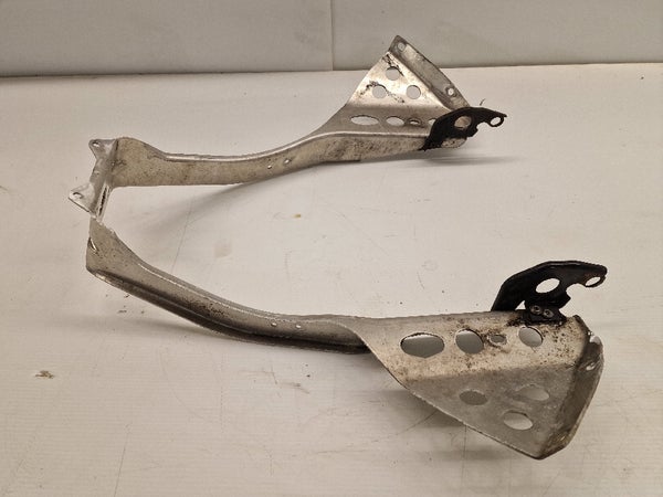 BRACE PAN, LOWER  (Polaris XC SP 500 2005) 5244050