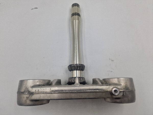 STEM SUB-ASSY., STEERING (Honda CRF450 2005) 53219-KRN-710