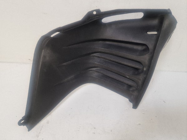 Louver 2 (Yamaha RS Vector 2007) 8FA-77132-00-00 8FA771320000