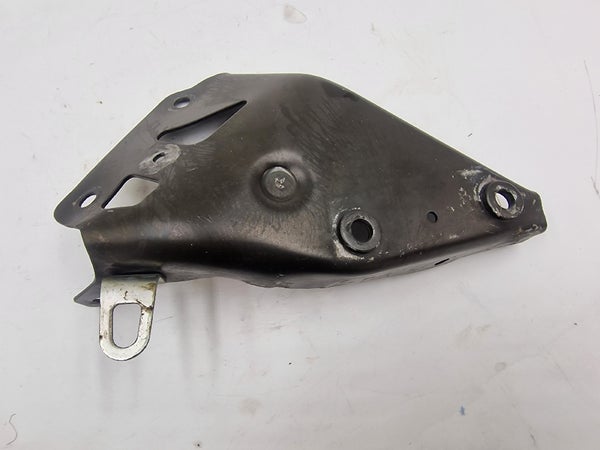 Bracket, Front (Yamaha RS Vector 2007) 8FA-21949-00-00 8FA219490000