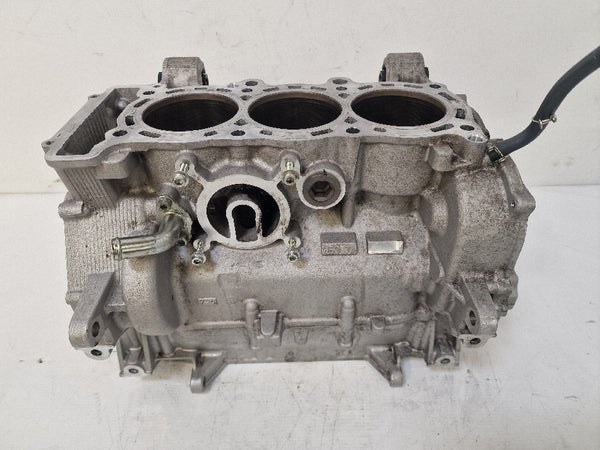 Crankcase Assy (Yamaha RS Vector 2007) 8ES-W1510-02-00 8ESW15100200