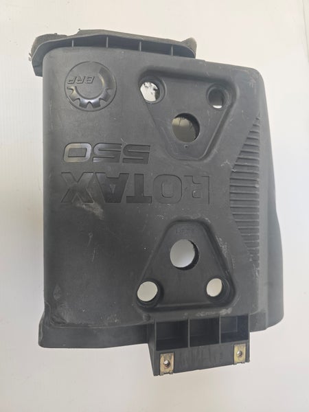 Upper case  (Lynx Rave 550F 2008) 420812596 420812595