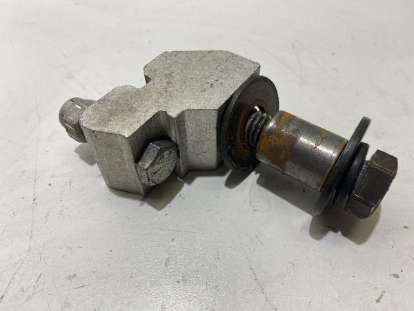 Telastonpy&ouml;r&auml;n kiinnitin (polaris indy classic 1994) 5130570