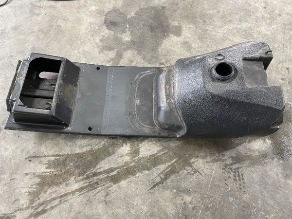 Bensatankki / Istuinpohja (Arctic Cat Mountain 800 2001) &ndash; 0770-527