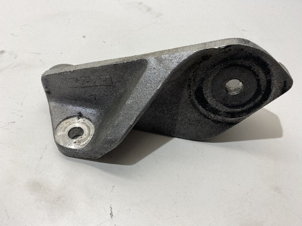 Bracket, Mounting - Engine - Right - Rear (Arctic Cat Mountain 800 Black) 0708-123