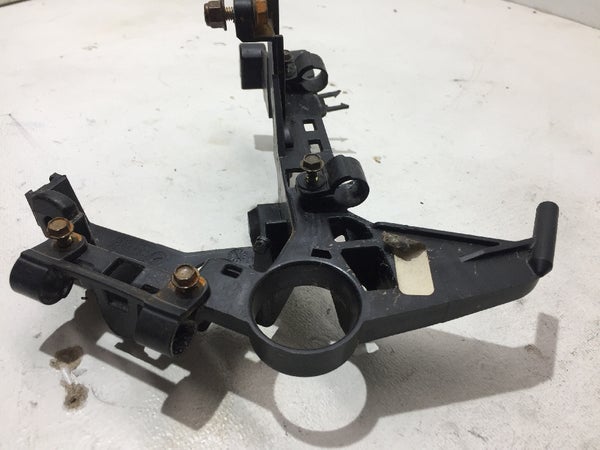 Puolan Kiinnike (Ski-Doo Renegade Sport 550F XP-Fan 2011) 512060278