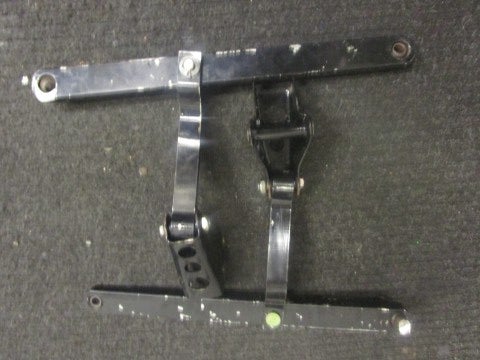 OHJAUSRAUDAT (SKIDOO MACH1 583 1990)