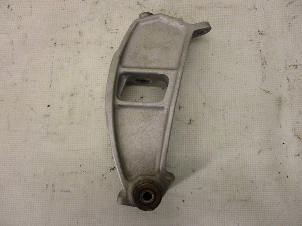 Olkapala vasen (Polaris SwitchBack 800 Dragon 2009) 1823248