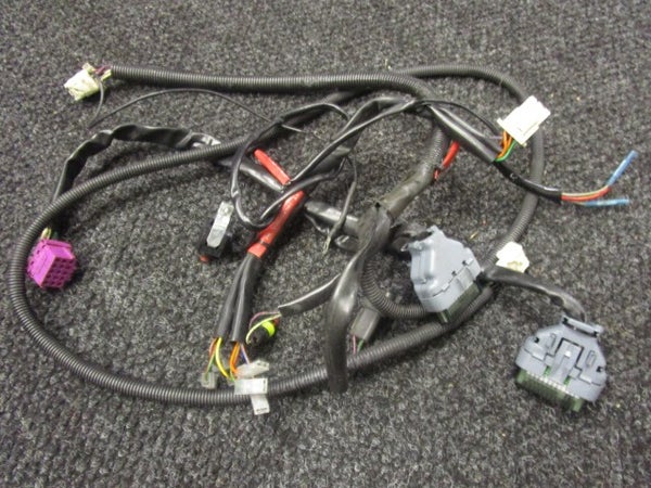 Johtosarja valoille (LYNX RAVE 600 2007B)