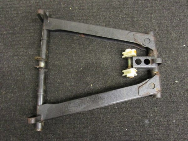 Etupukki (YAMAHA PHAZER 480 1991) 87F-47331-00-00 88K-47331-00-00